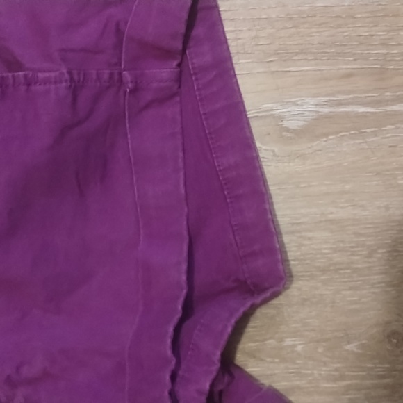 Old Navy Women Size 2 Favorite Purple Khakis Short - Picture 10 of 15